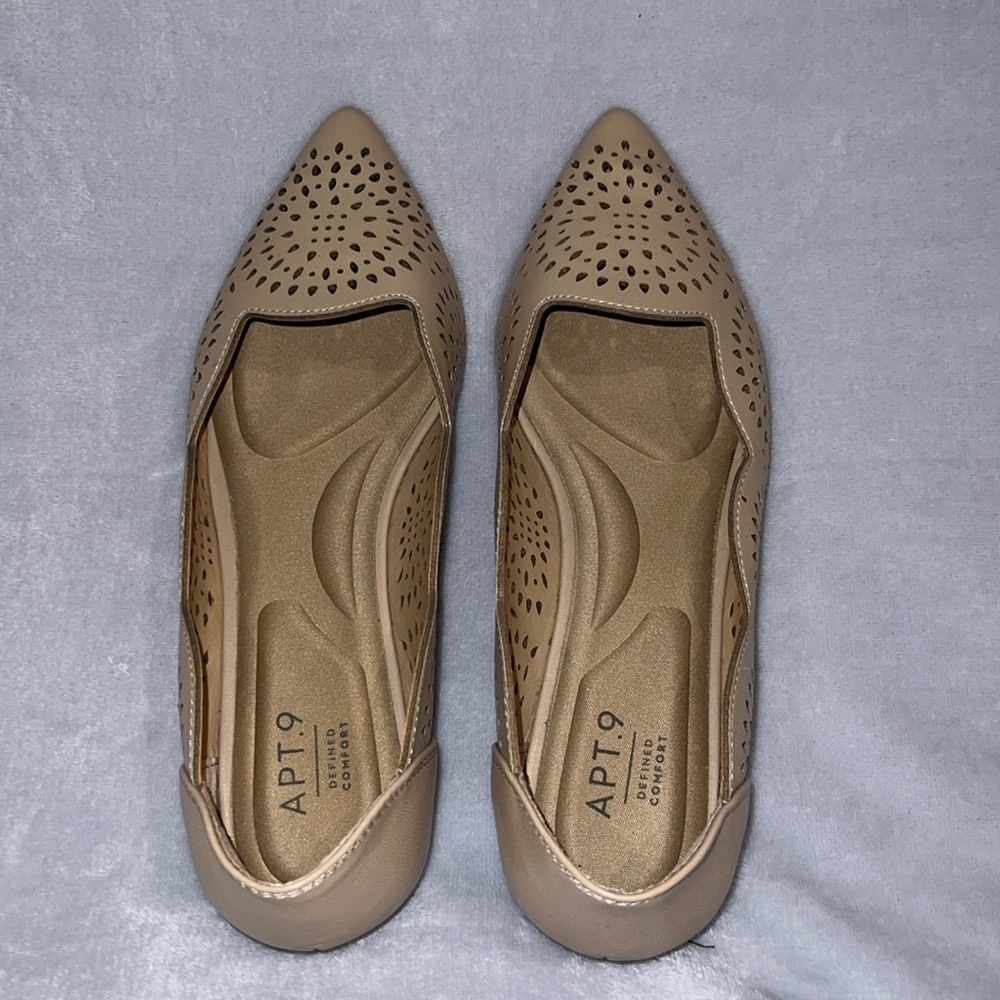 Apt. 9 Scalloped Nude Flats